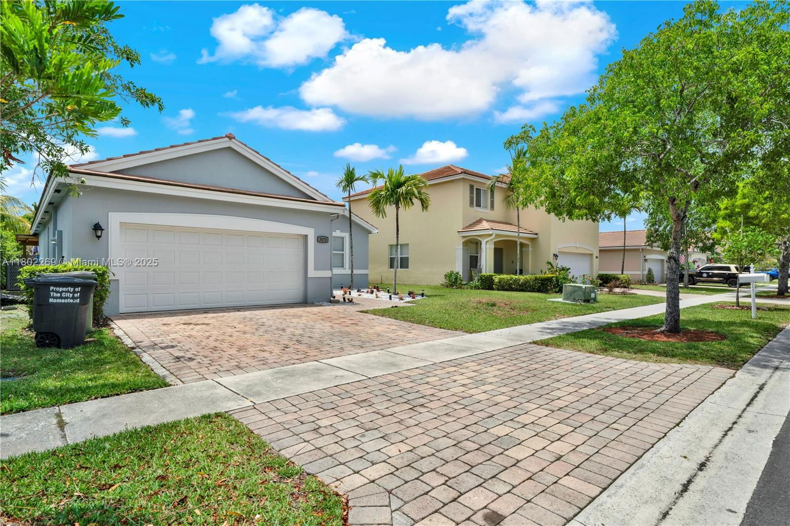 Real estate property located at 3472 2nd St, Miami-dade, Antigua At Oasis, Homestead, FL