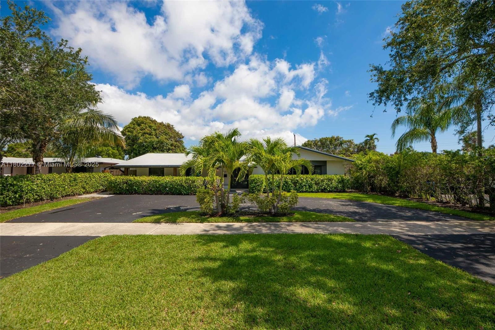 Real estate property located at 2117 62nd St, Broward, Imperial Point 1 Sec, Fort Lauderdale, FL