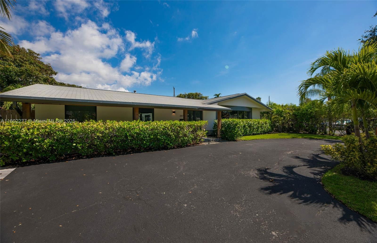 Real estate property located at 2117 62nd St, Broward, Imperial Point 1 Sec, Fort Lauderdale, FL