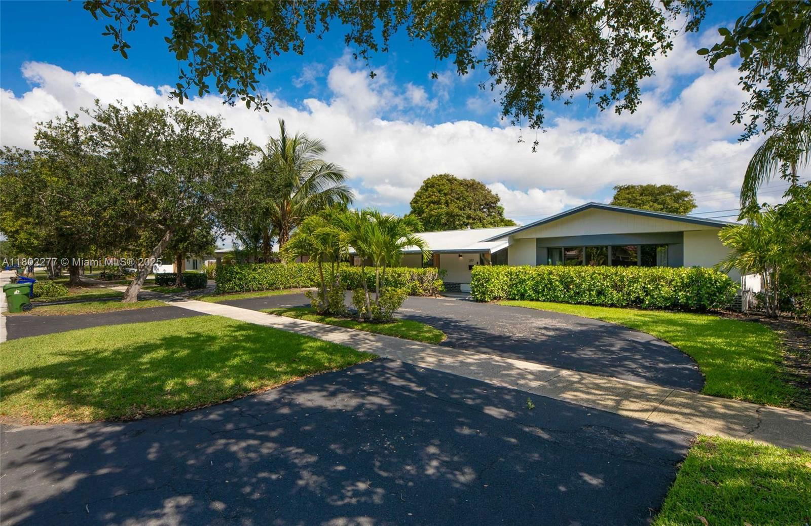 Real estate property located at 2117 62nd St, Broward, Imperial Point 1 Sec, Fort Lauderdale, FL