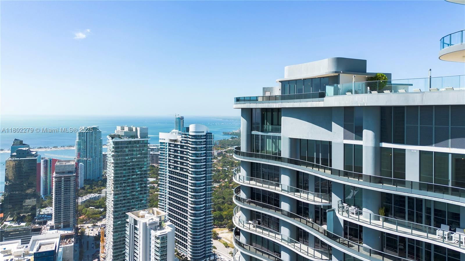 Real estate property located at 1000 Brickell Plz UPH6201, Miami-dade, Brickell Flatiron Condo, Miami, FL