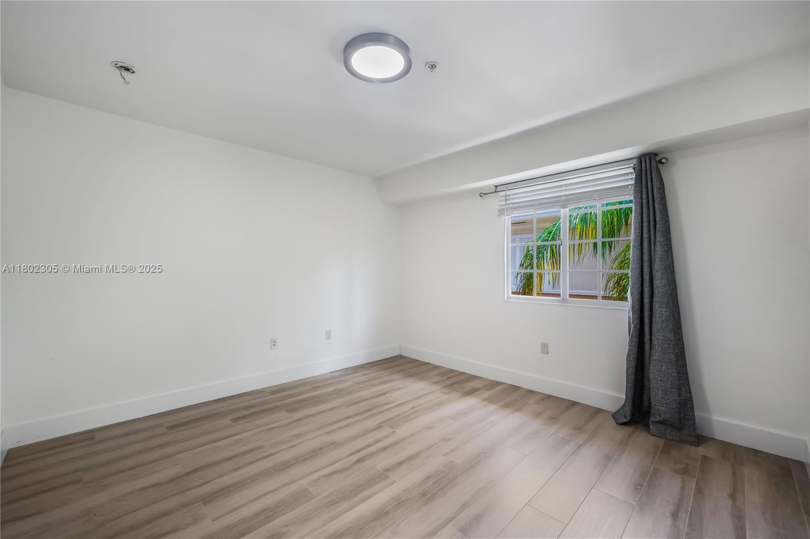 Real estate property located at 2845 185th St #907, Miami-dade, Aventi At Aventura Condo, Aventura, FL