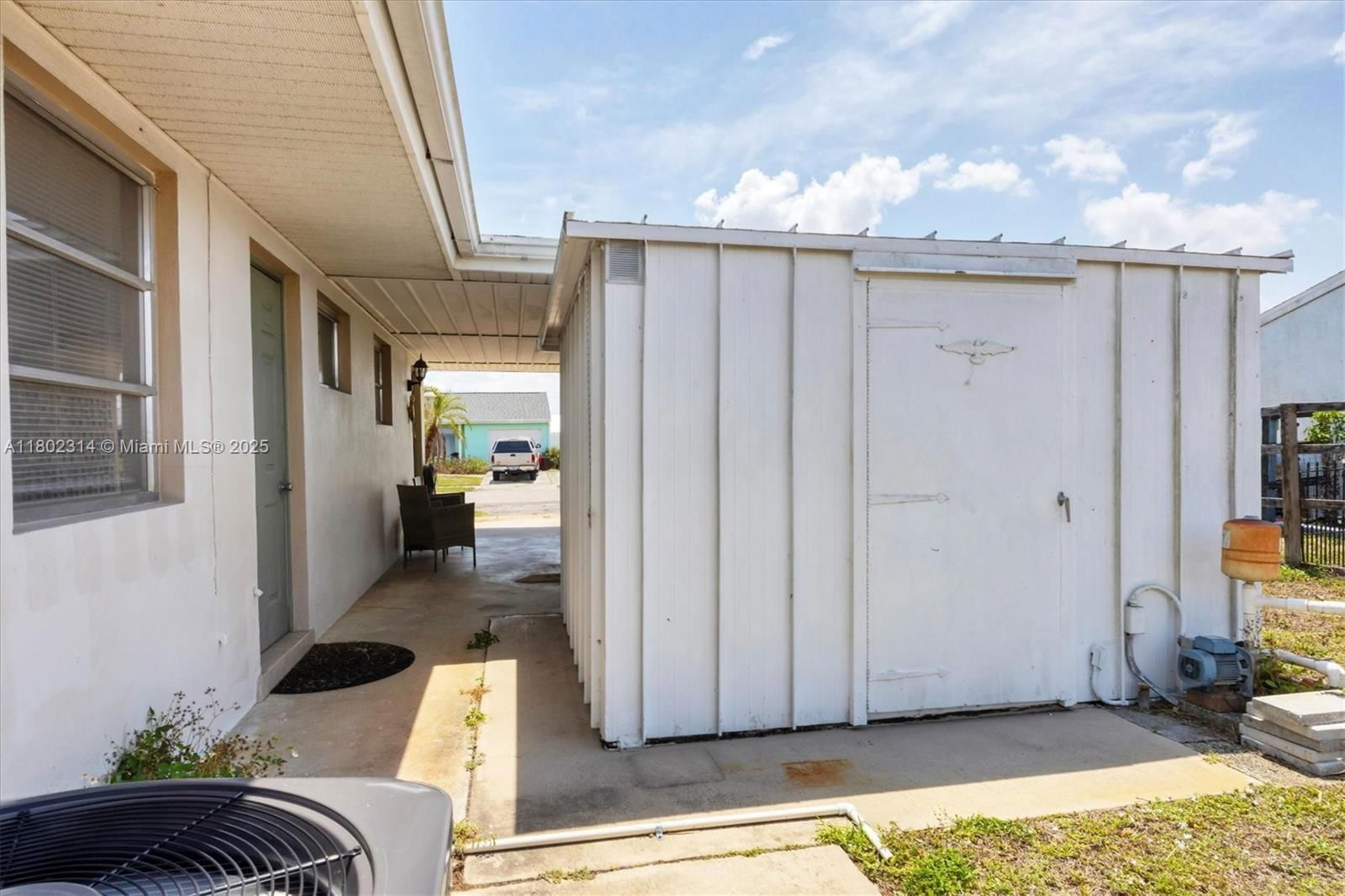Real estate property located at 330 Lasayette Dr NE, Charlotte, Port Charlotte Sec 2, Port Charlotte, FL