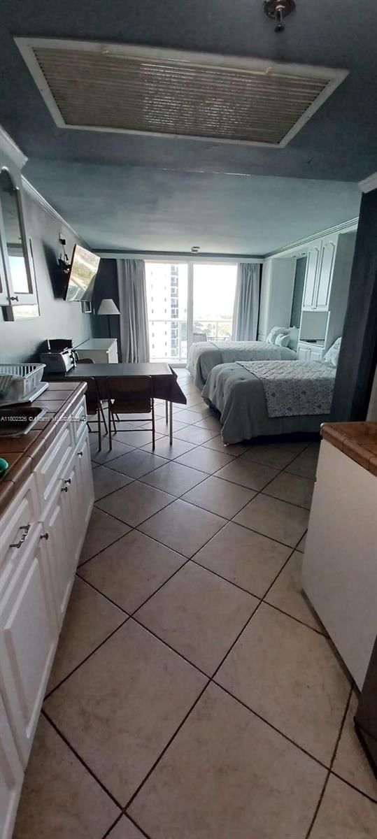 Real estate property located at 19201 Collins Ave #1105, Miami-dade, The Aventura Beach Club C, Sunny Isles Beach, FL