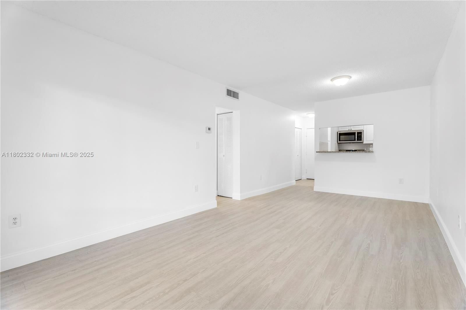 Real estate property located at 1661 3rd St #8, Miami-dade, Palm Breeze Condo, Miami, FL