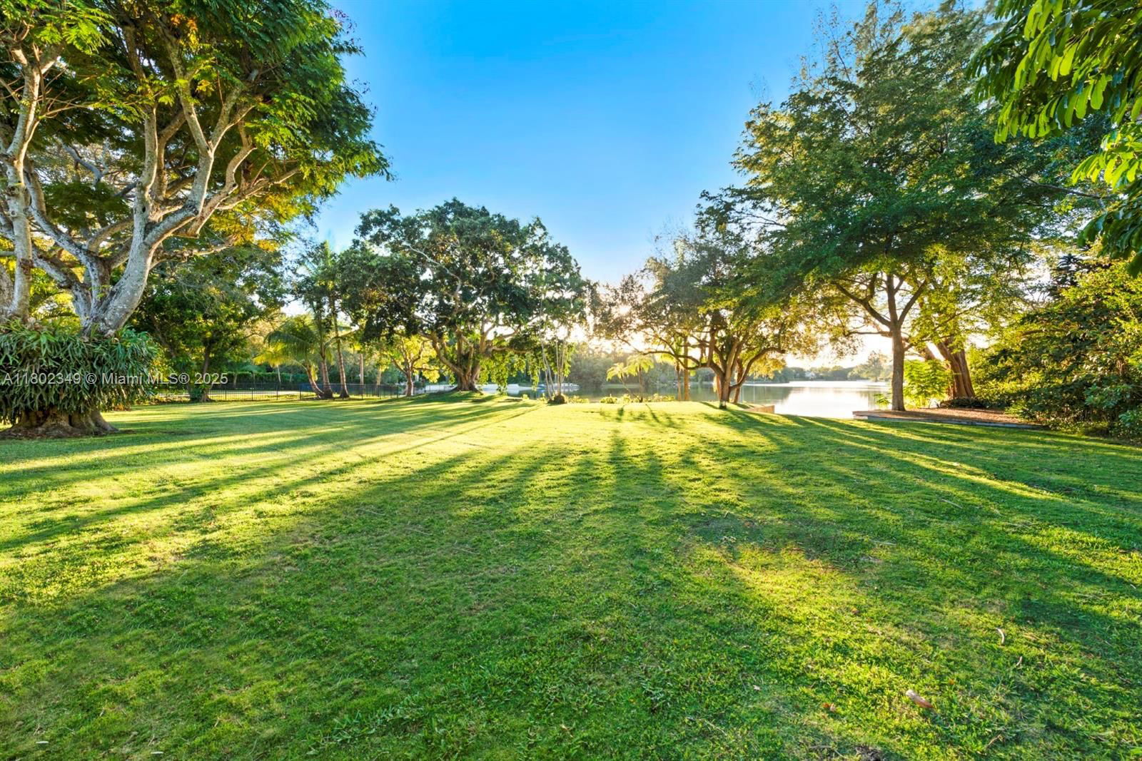 Real estate property located at 9000 School House Rd, Miami-dade, Hammock Lake No 2, Coral Gables, FL