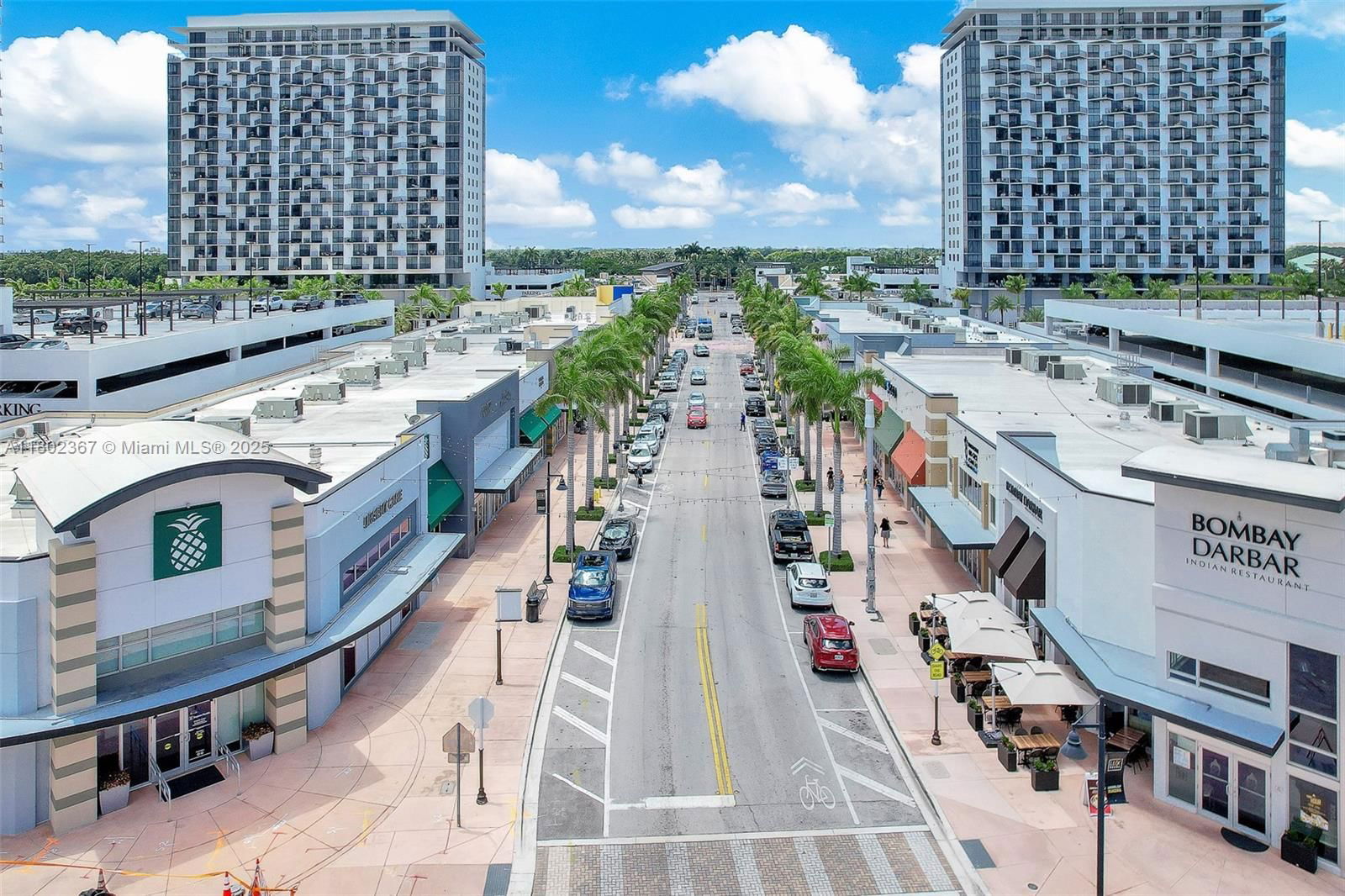 Real estate property located at 8301 41st St B-303, Miami-dade, Downtown Doral South Phas, Doral, FL
