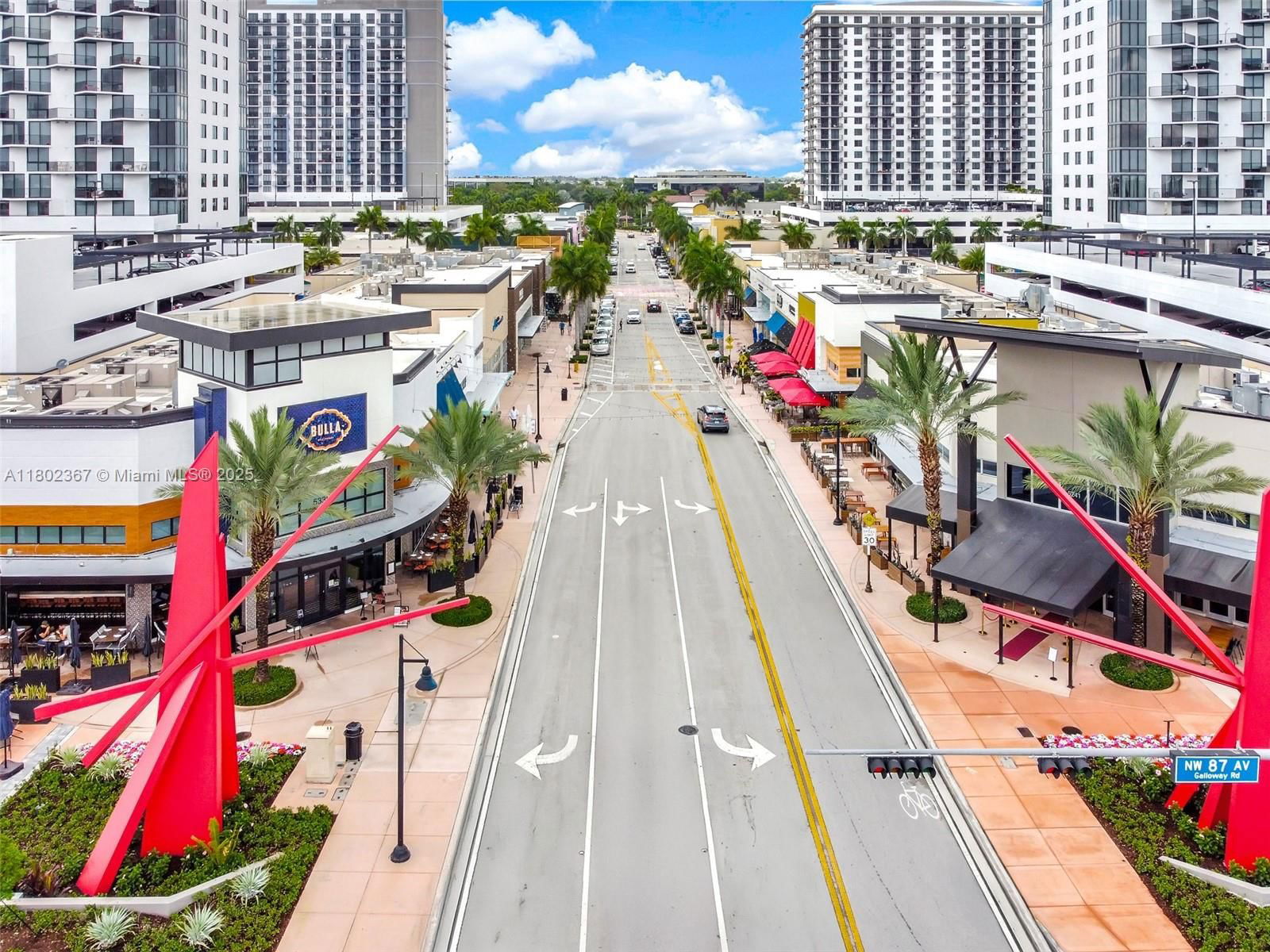 Real estate property located at 8301 41st St B-303, Miami-dade, Downtown Doral South Phas, Doral, FL