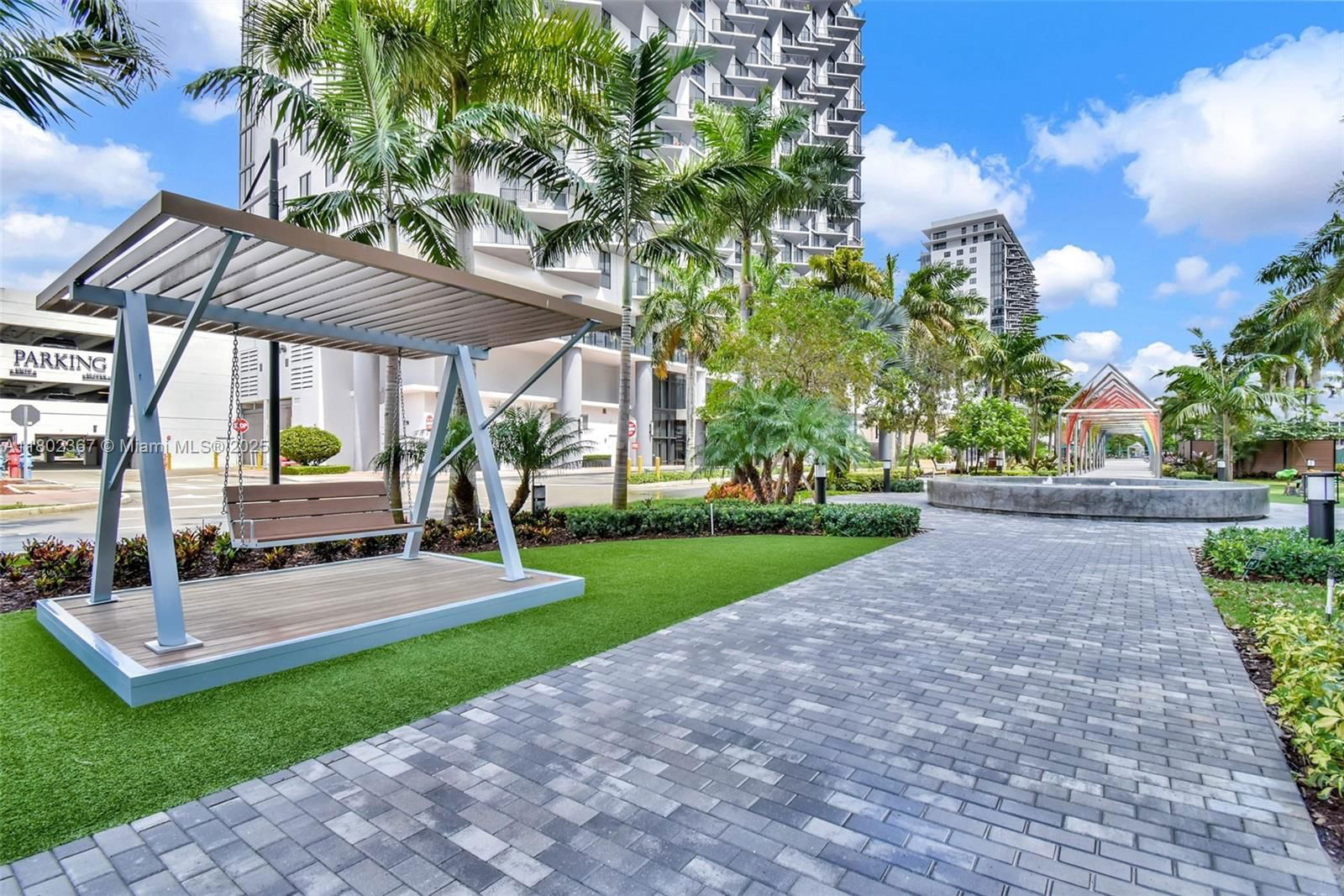 Real estate property located at 8301 41st St B-303, Miami-dade, Downtown Doral South Phas, Doral, FL