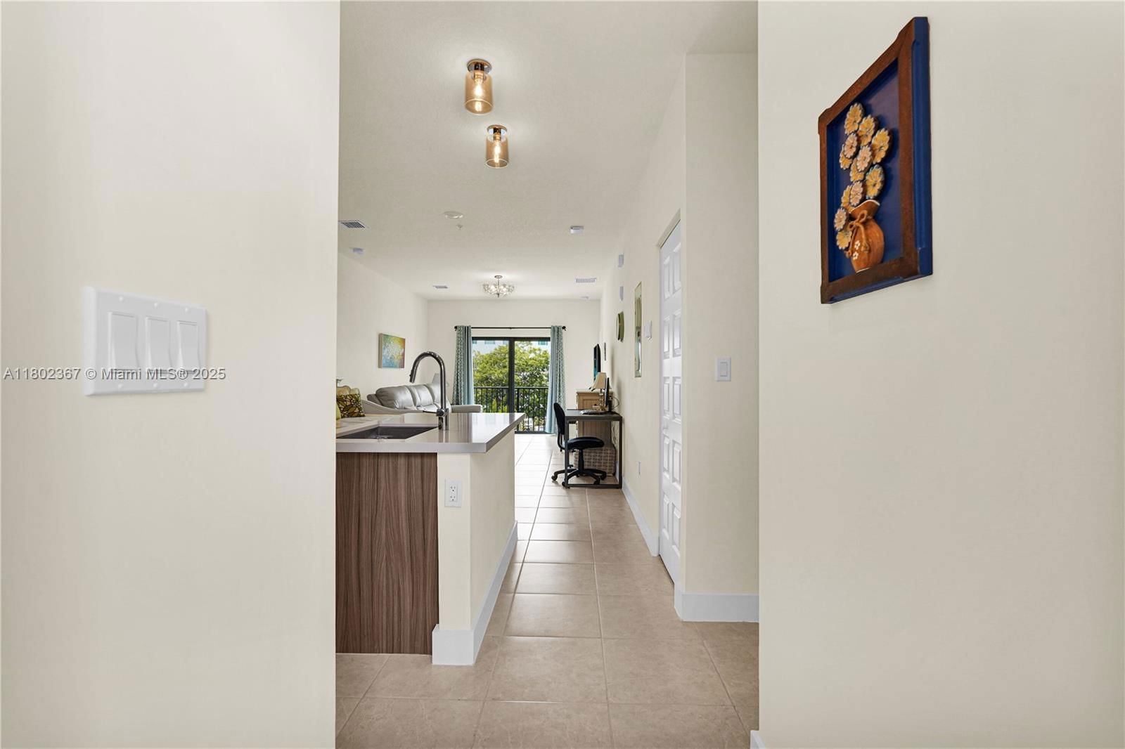 Real estate property located at 8301 41st St B-303, Miami-dade, Downtown Doral South Phas, Doral, FL