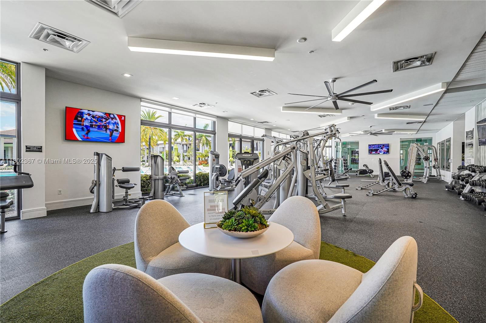 Real estate property located at 8301 41st St B-303, Miami-dade, Downtown Doral South Phas, Doral, FL