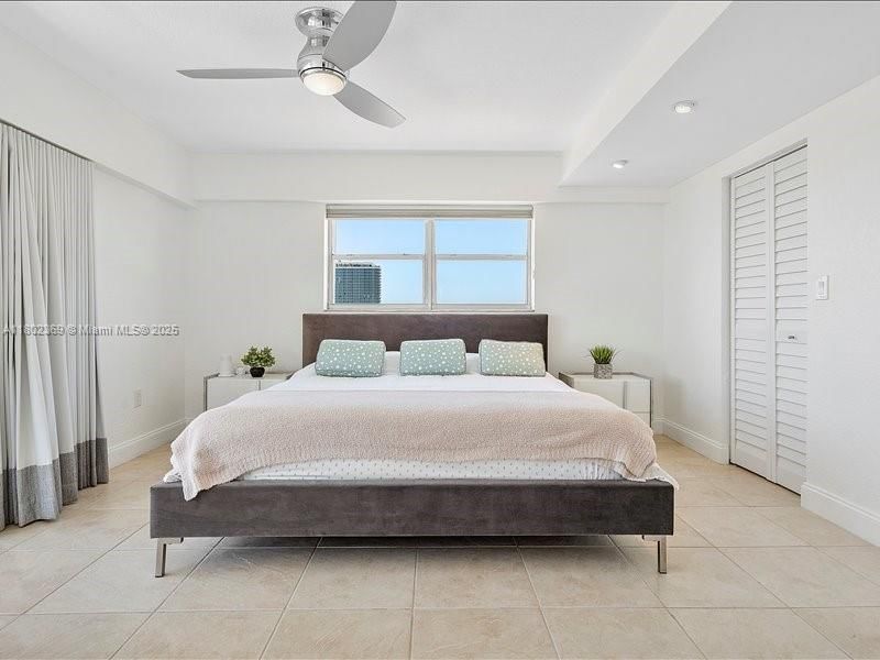 Real estate property located at 7620 Carlyle Ave #702, Miami-dade, Carlyle Plaza Condo, Miami Beach, FL