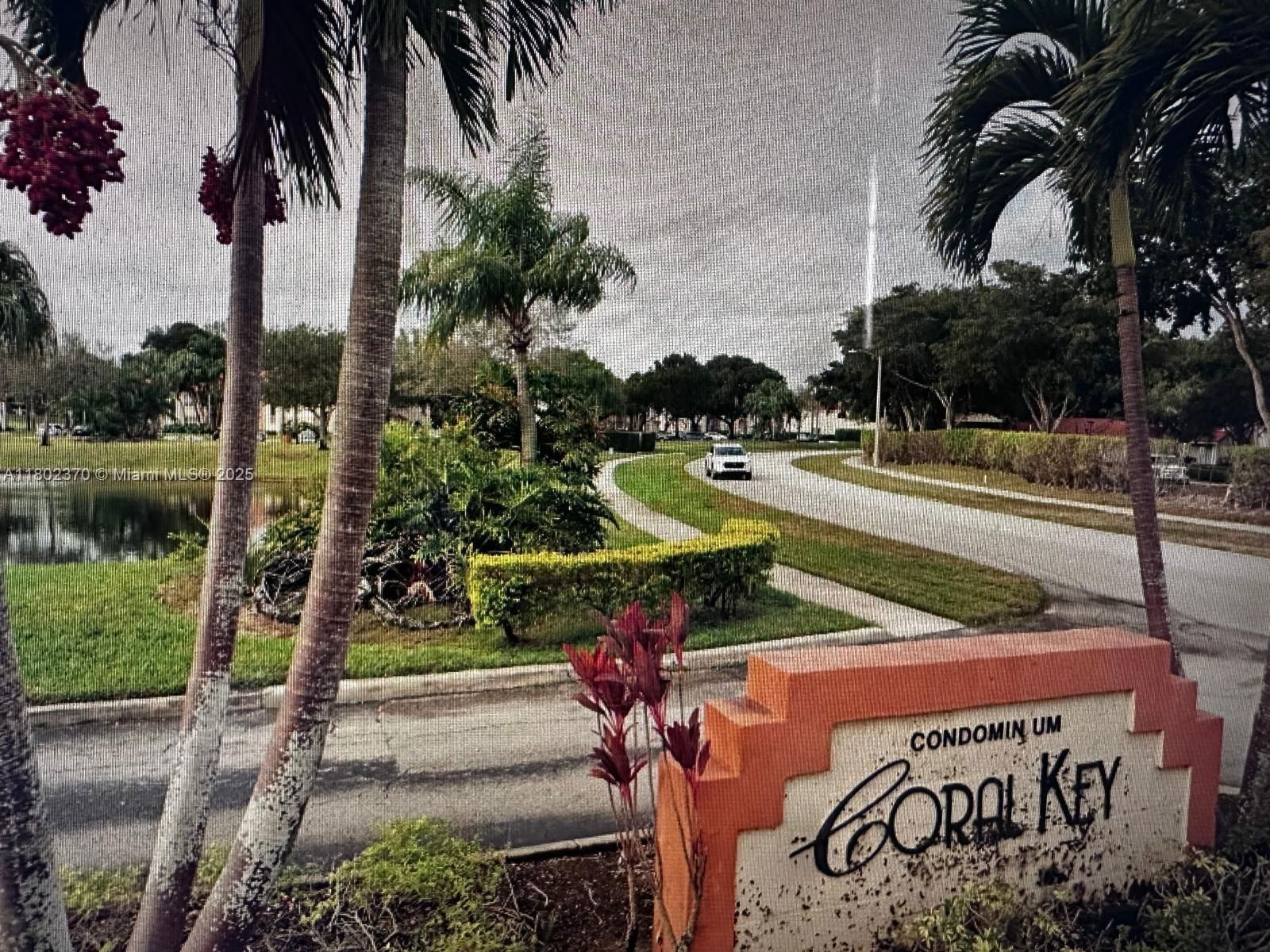Real estate property located at 3310 Pinewalk Dr N #1814, Broward, Coral Key Condo, Margate, FL