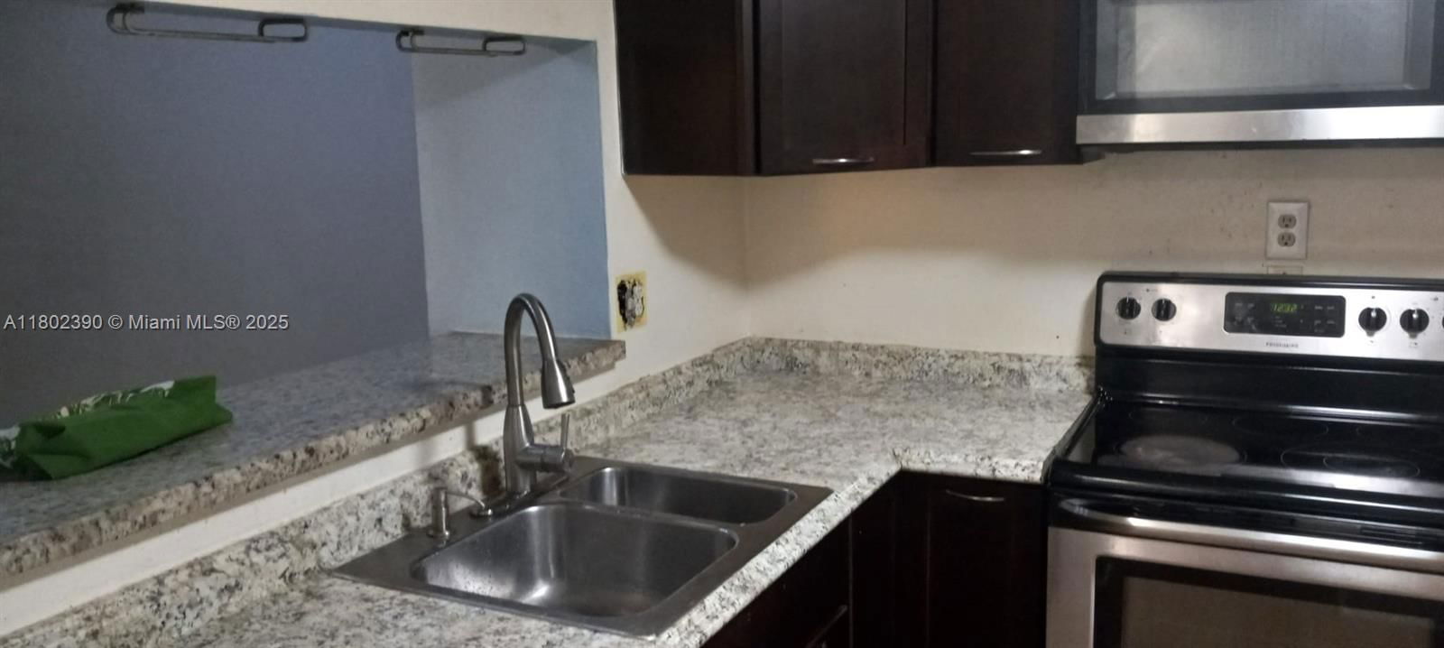 Real estate property located at 19715 114th Ave #357, Miami-dade, Point South Condo, Miami, FL