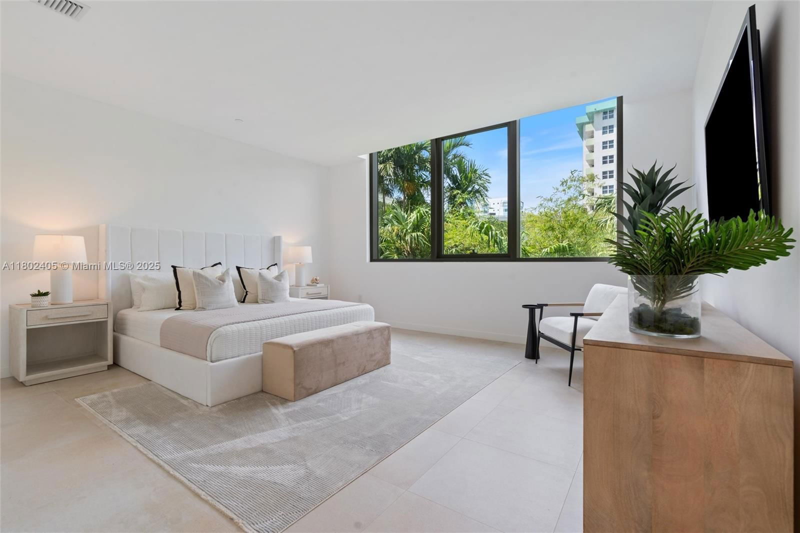 Real estate property located at 1135 103rd St #203, Miami-dade, Bay Harbor Islands, Bay Harbor Islands, FL