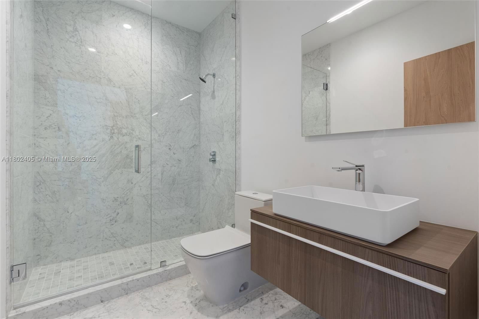 Real estate property located at 1135 103rd St #203, Miami-dade, Bay Harbor Islands, Bay Harbor Islands, FL