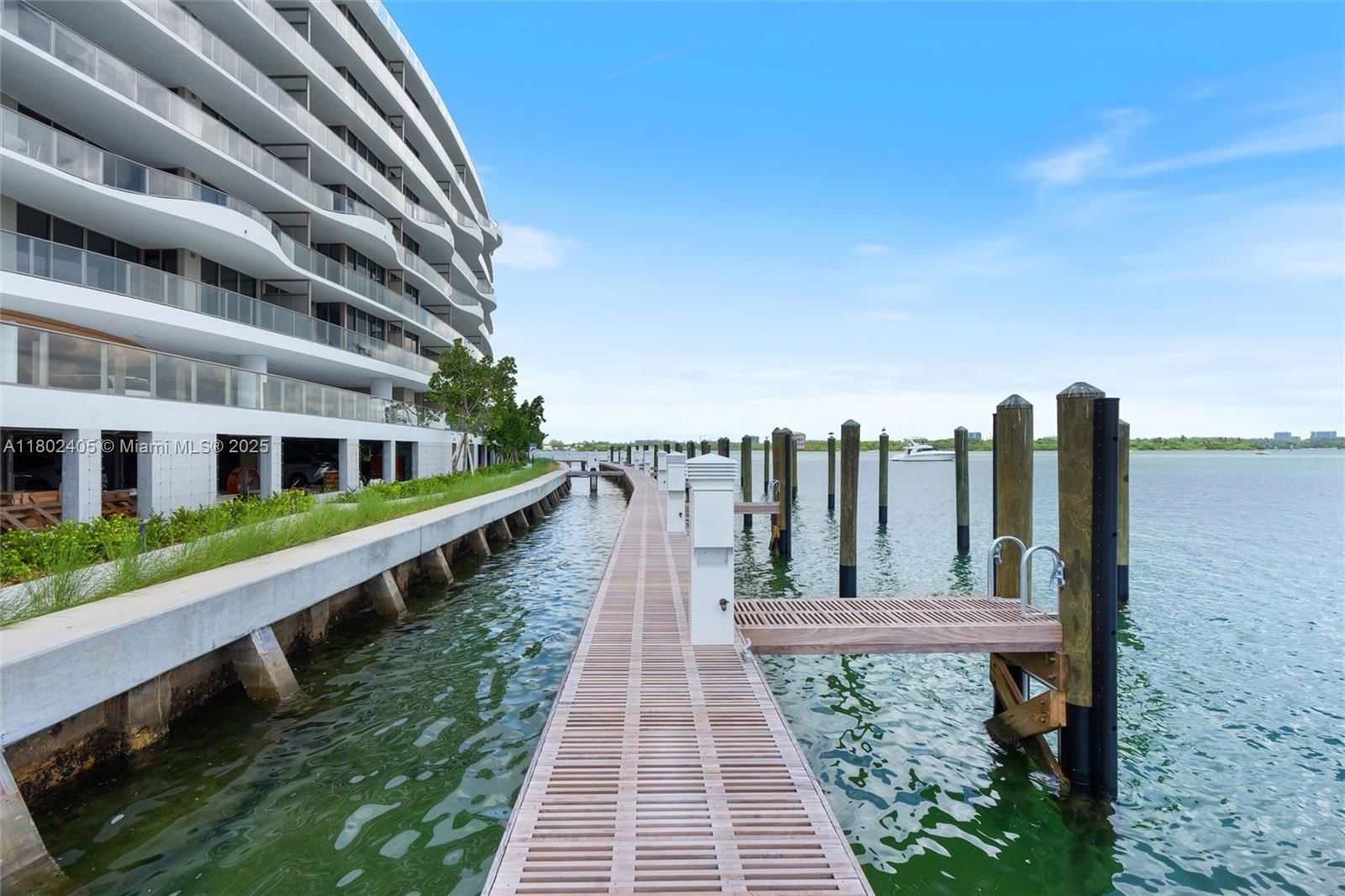 Real estate property located at 1135 103rd St #203, Miami-dade, Bay Harbor Islands, Bay Harbor Islands, FL