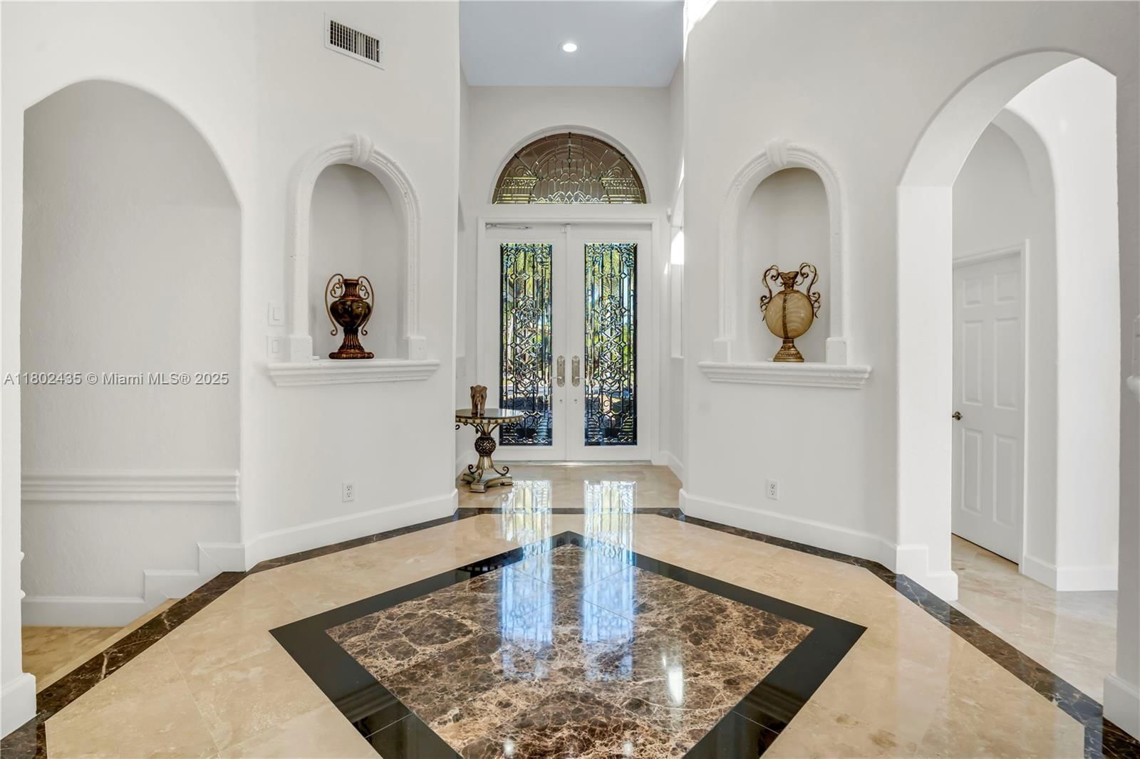 Real estate property located at 18900 32nd Ct, Broward, Sunset Lakes Plat One, Miramar, FL