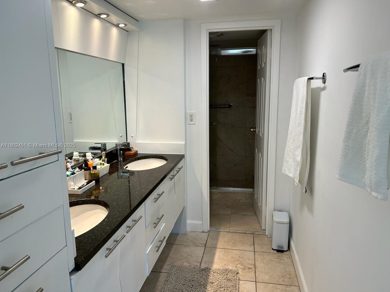 Real estate property located at 100 Bayview Dr #309, Miami-dade, Arlen House East Condo, Sunny Isles Beach, FL