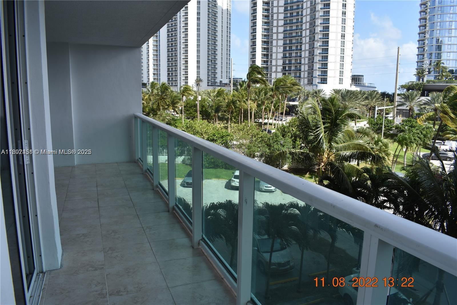 Real estate property located at 100 Bayview Dr #309, Miami-dade, Arlen House East Condo, Sunny Isles Beach, FL