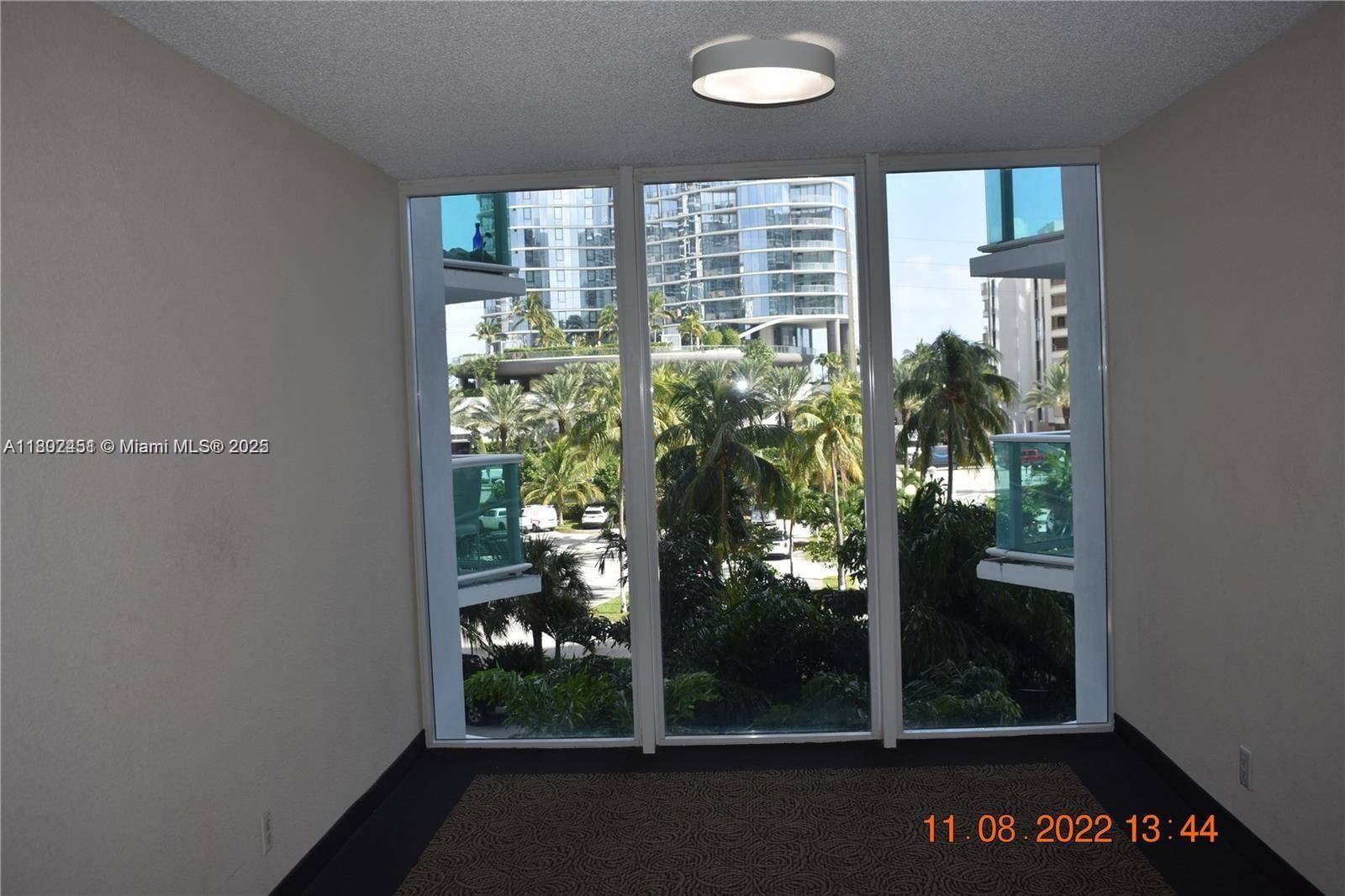 Real estate property located at 100 Bayview Dr #309, Miami-dade, Arlen House East Condo, Sunny Isles Beach, FL
