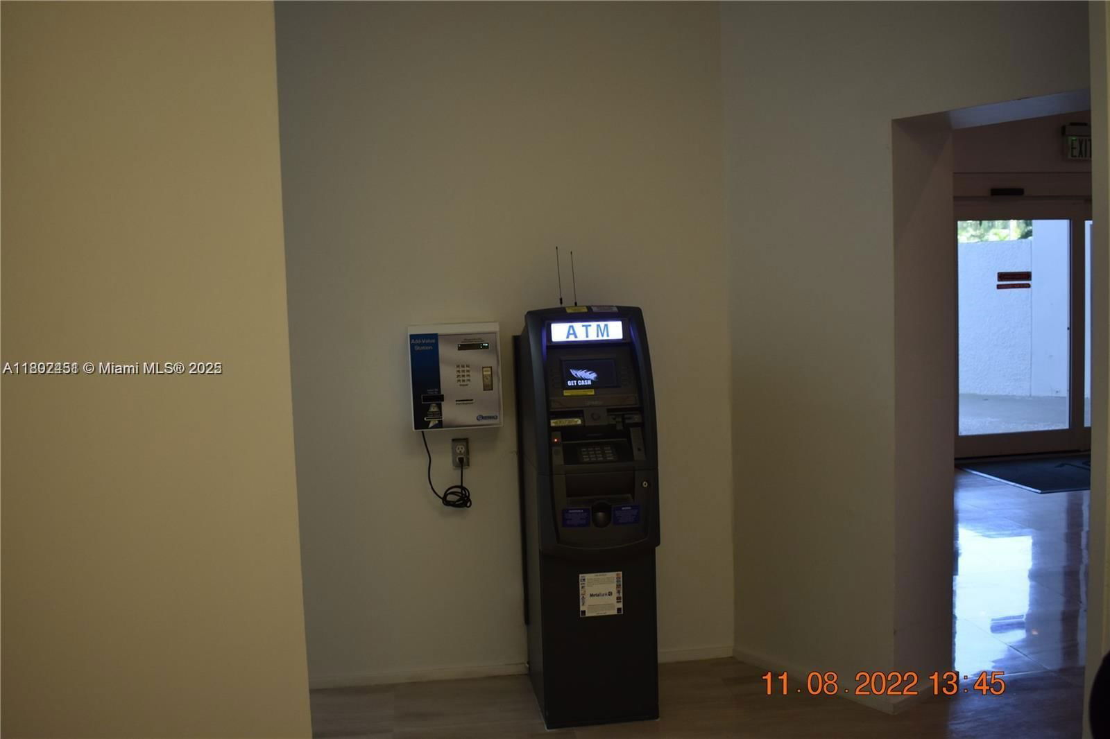 Real estate property located at 100 Bayview Dr #309, Miami-dade, Arlen House East Condo, Sunny Isles Beach, FL