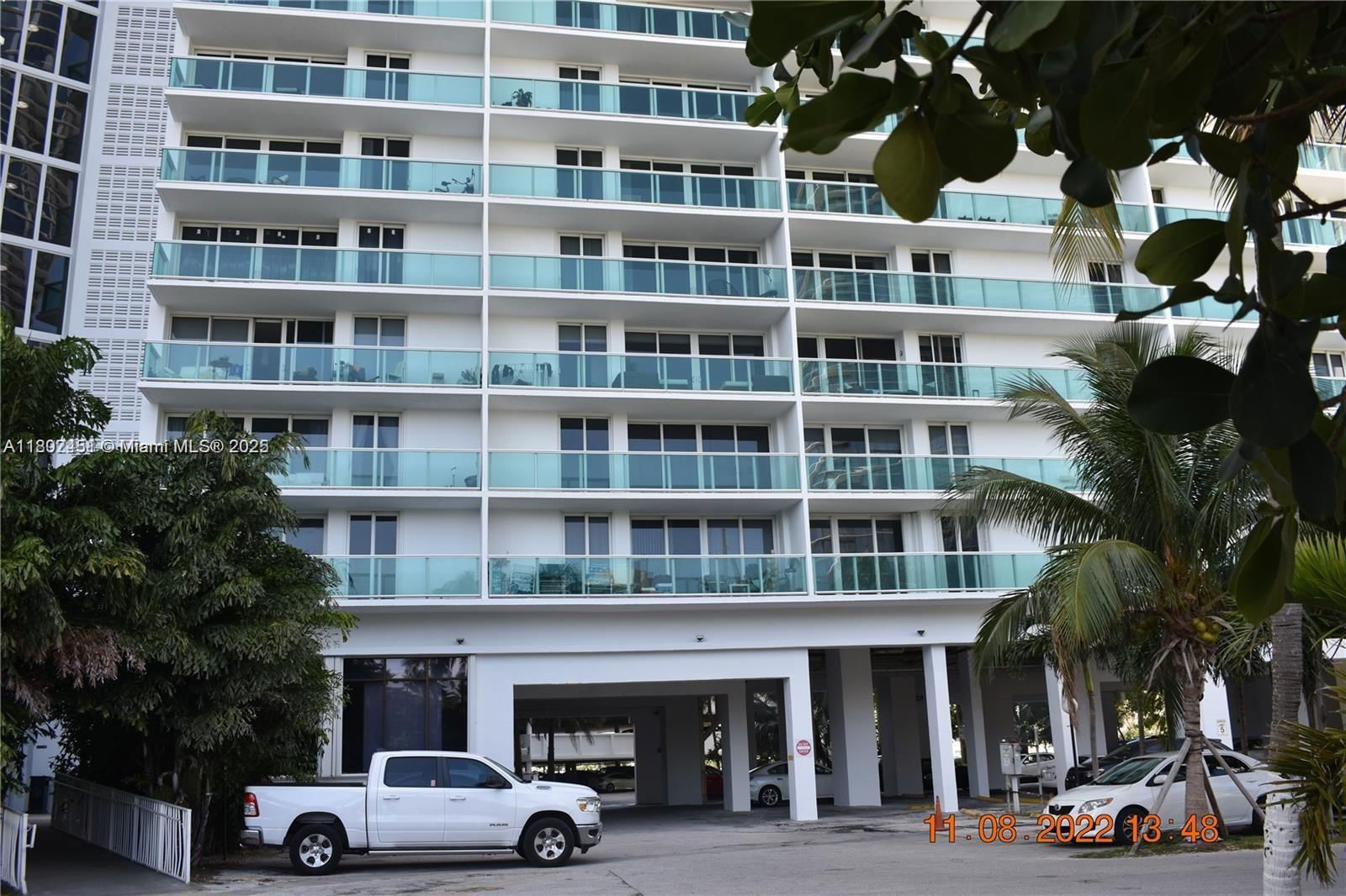 Real estate property located at 100 Bayview Dr #309, Miami-dade, Arlen House East Condo, Sunny Isles Beach, FL