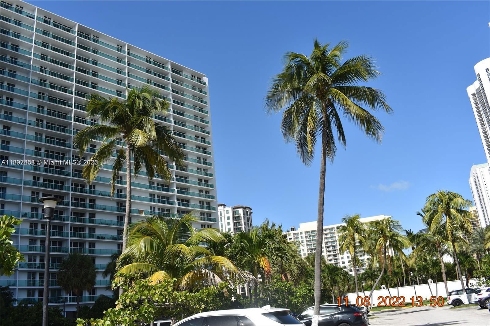 Real estate property located at 100 Bayview Dr #309, Miami-dade, Arlen House East Condo, Sunny Isles Beach, FL
