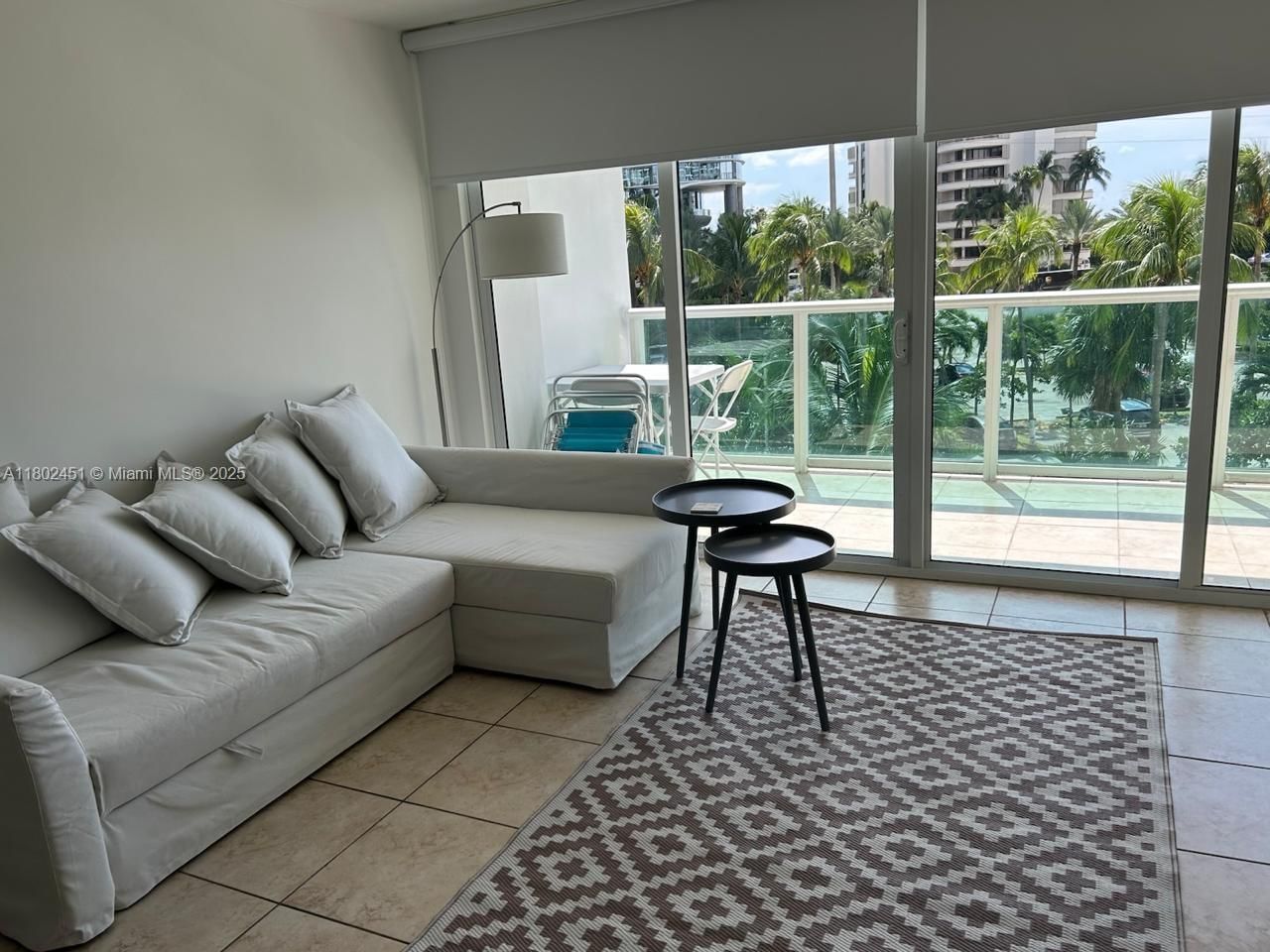 Real estate property located at 100 Bayview Dr #309, Miami-dade, Arlen House East Condo, Sunny Isles Beach, FL