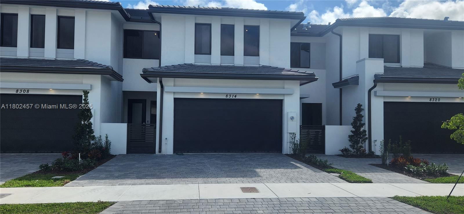 Real estate property located at 8314 120th Terrace, Miami-dade, Centris, Miami, FL