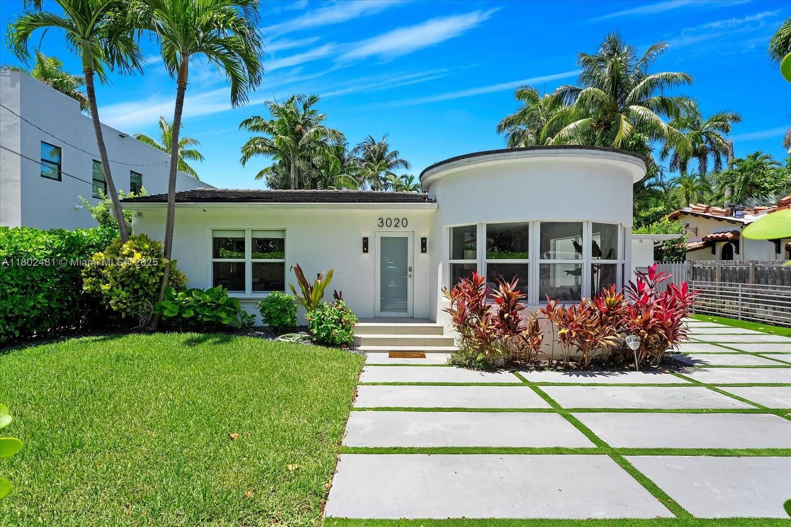 Real estate property located at 3020 Alton Rd, Miami-dade, Amd Plat Of Sunset Lake S, Miami Beach, FL