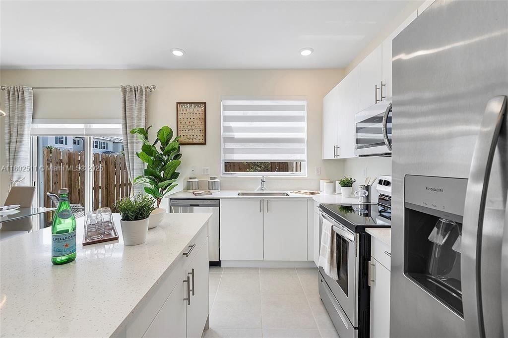 Real estate property located at 16228 291st St, Miami-dade, Cedar Pointe, Homestead, FL