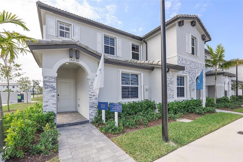 Real estate property located at 16220 291st St, Miami-dade, Cedar Pointe, Homestead, FL