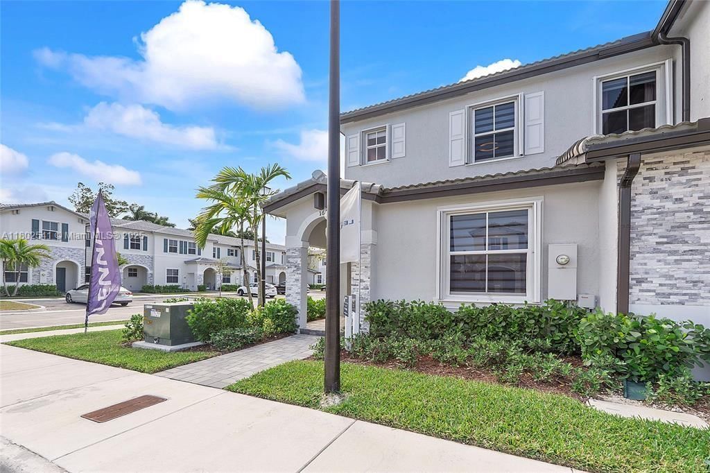 Real estate property located at 16220 291st St, Miami-dade, Cedar Pointe, Homestead, FL