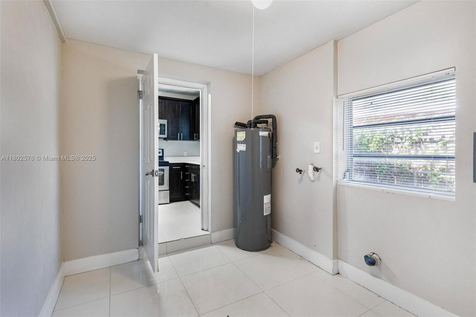 Real estate property located at 3271 Auburn Blvd, Broward, Melrose Park Sec 1, Fort Lauderdale, FL