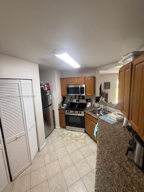 Real estate property located at 3437 44th St #101, Broward, Summer Lake, Oakland Park, FL