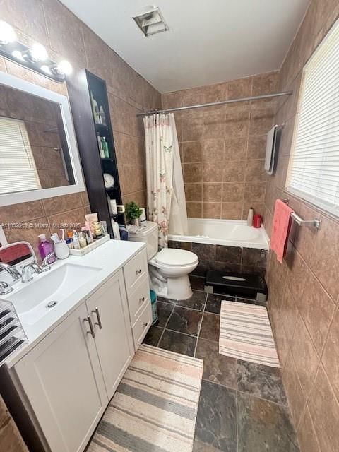 Real estate property located at 3437 44th St #101, Broward, Summer Lake, Oakland Park, FL