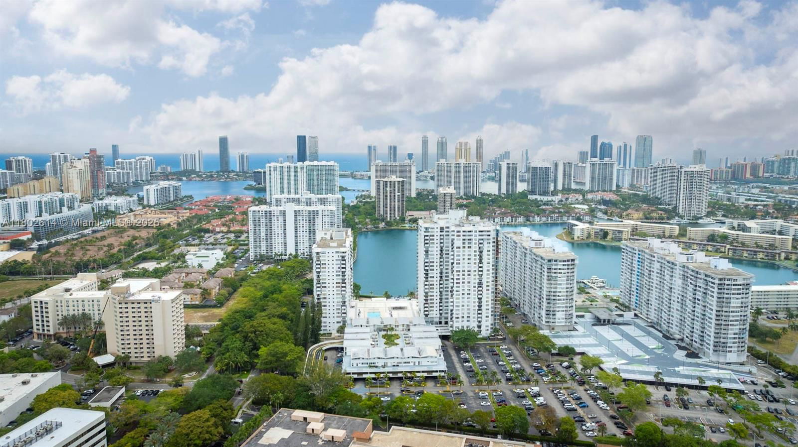 Real estate property located at 2750 183rd St #1409, Miami-dade, Commodore Plaza Condo, Aventura, FL