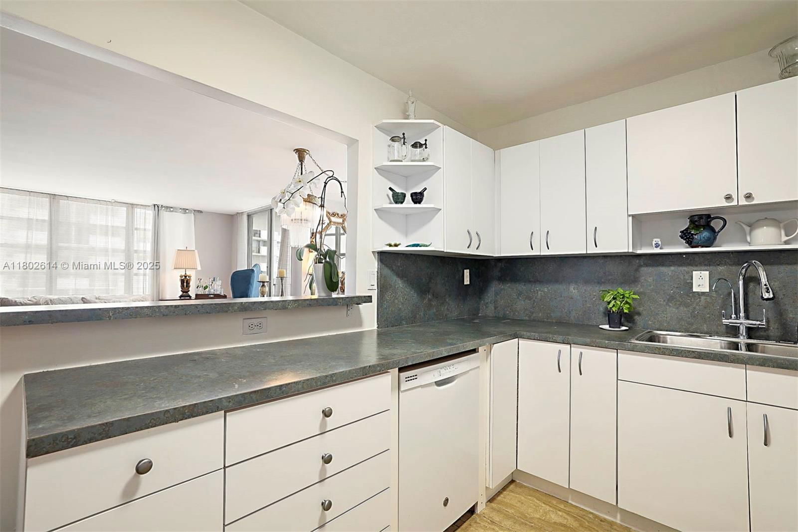 Real estate property located at 2750 183rd St #1409, Miami-dade, Commodore Plaza Condo, Aventura, FL