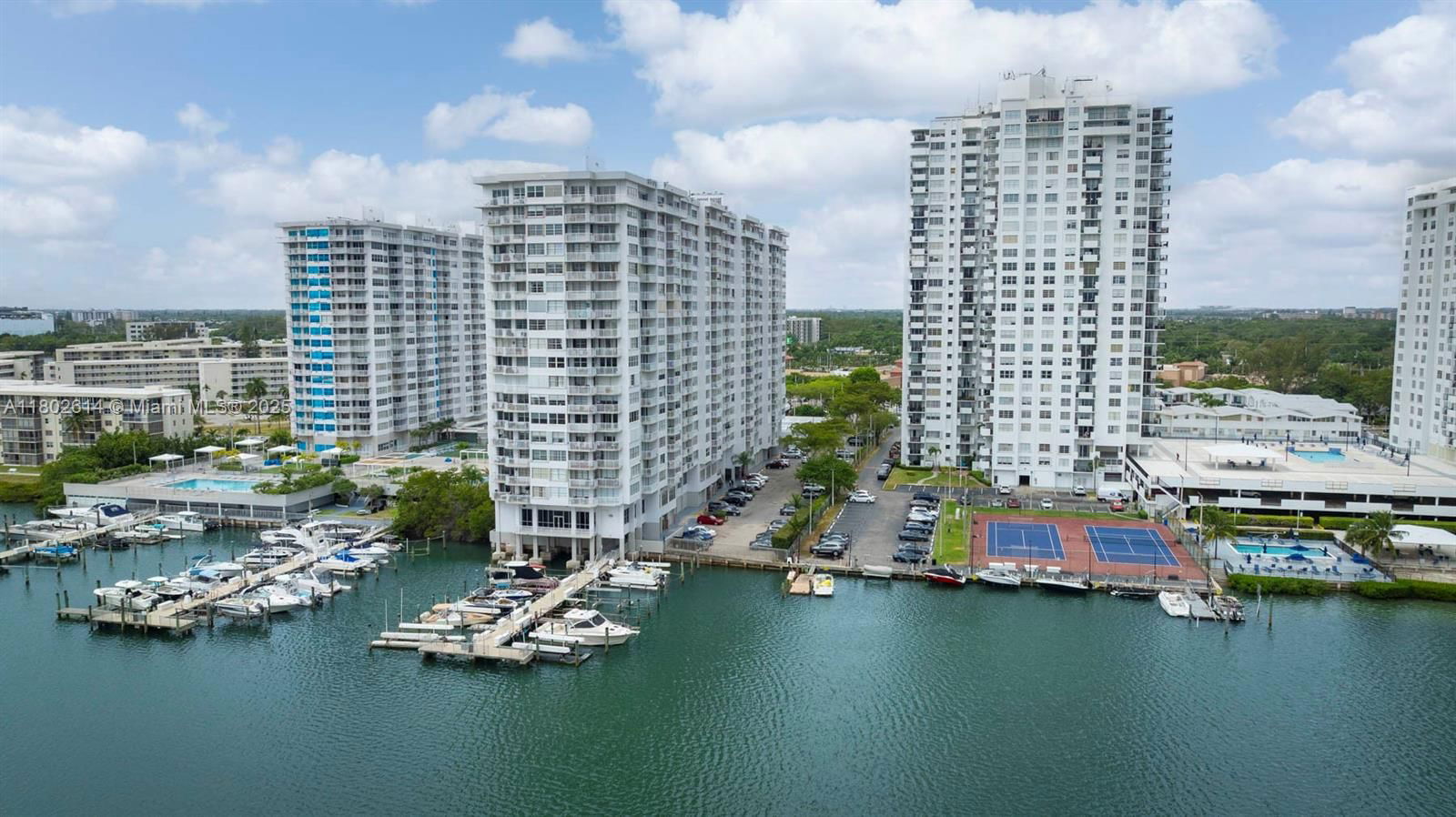 Real estate property located at 2750 183rd St #1409, Miami-dade, Commodore Plaza Condo, Aventura, FL