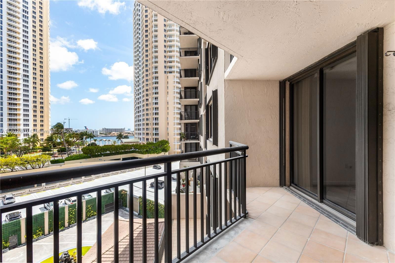 Real estate property located at 540 Brickell Key Dr #904, Miami-dade, Brickell Key Ii Condo, Miami, FL