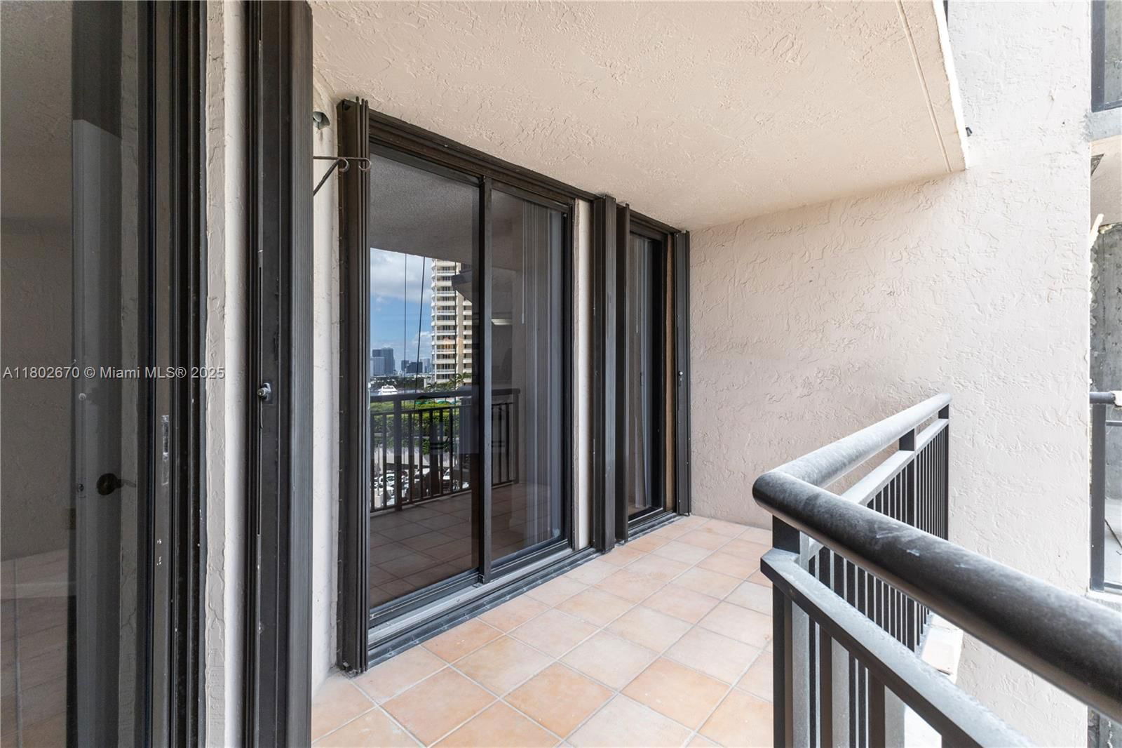 Real estate property located at 540 Brickell Key Dr #904, Miami-dade, Brickell Key Ii Condo, Miami, FL