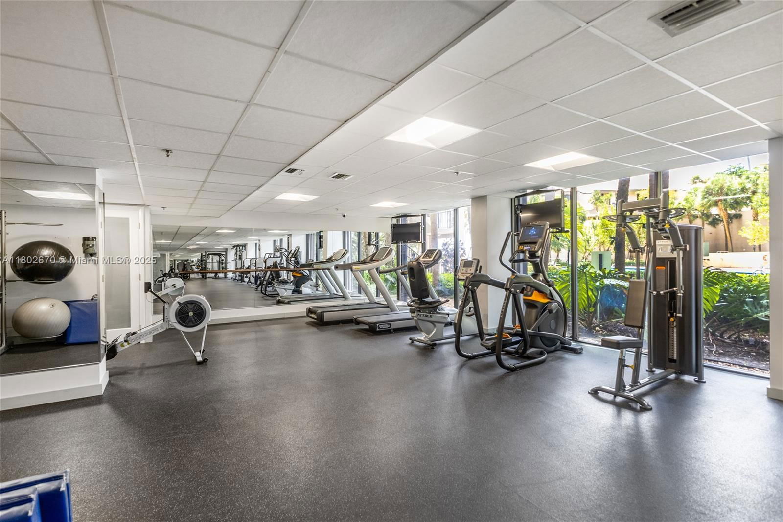 Real estate property located at 540 Brickell Key Dr #904, Miami-dade, Brickell Key Ii Condo, Miami, FL