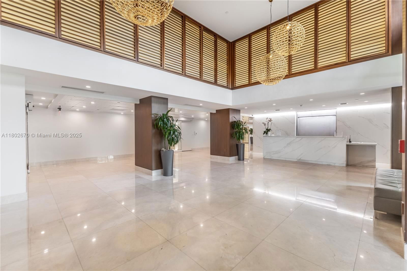 Real estate property located at 540 Brickell Key Dr #904, Miami-dade, Brickell Key Ii Condo, Miami, FL