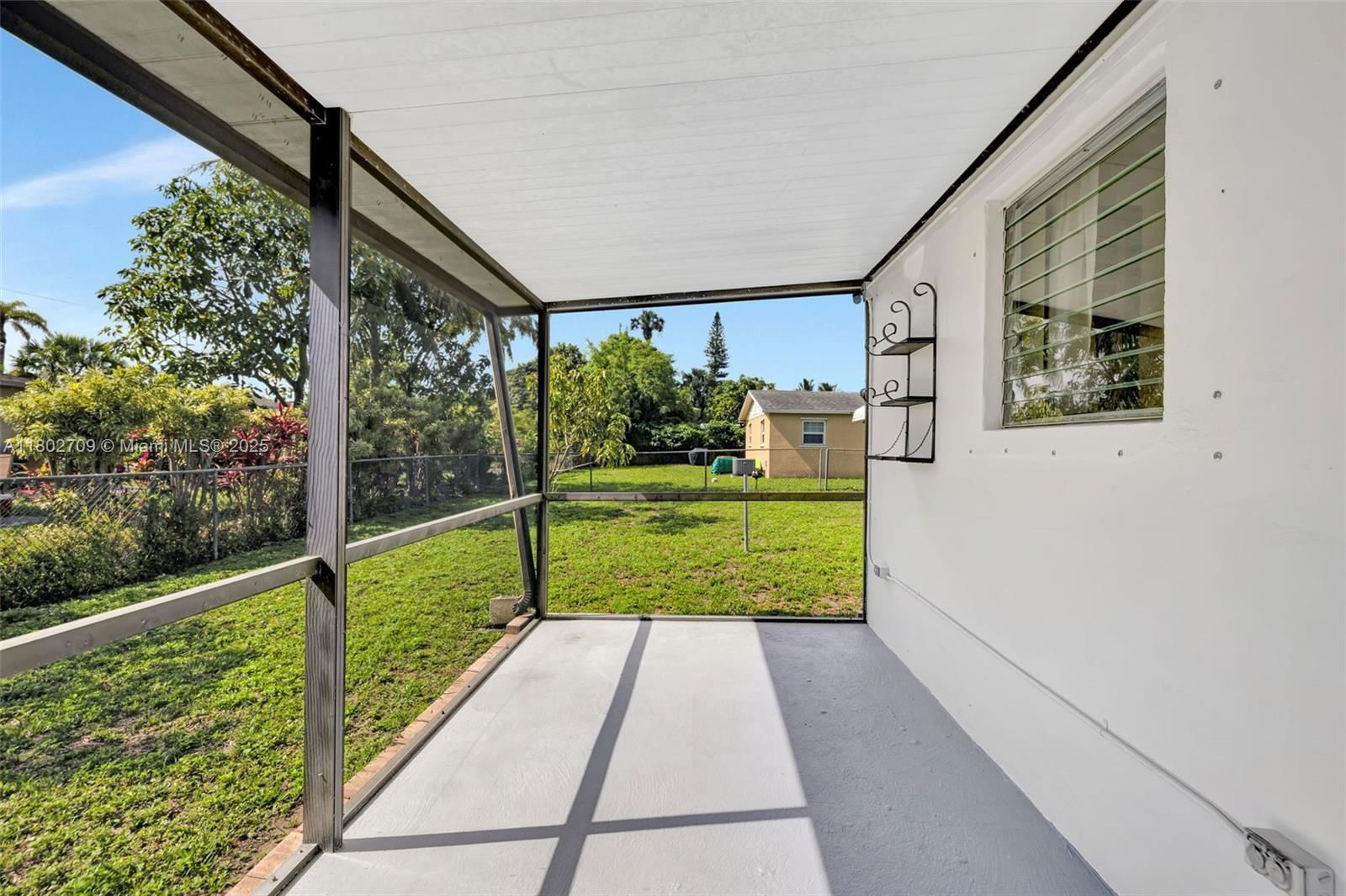 Real estate property located at 1920 65th Ter, Broward, Broadview Country Club Es, North Lauderdale, FL