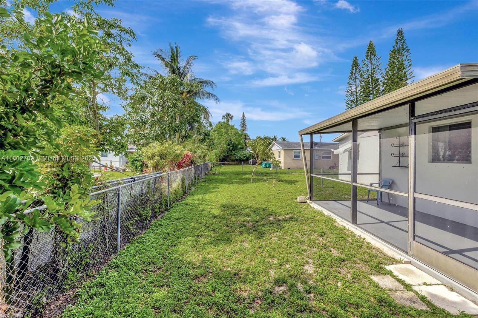 Real estate property located at 1920 65th Ter, Broward, Broadview Country Club Es, North Lauderdale, FL