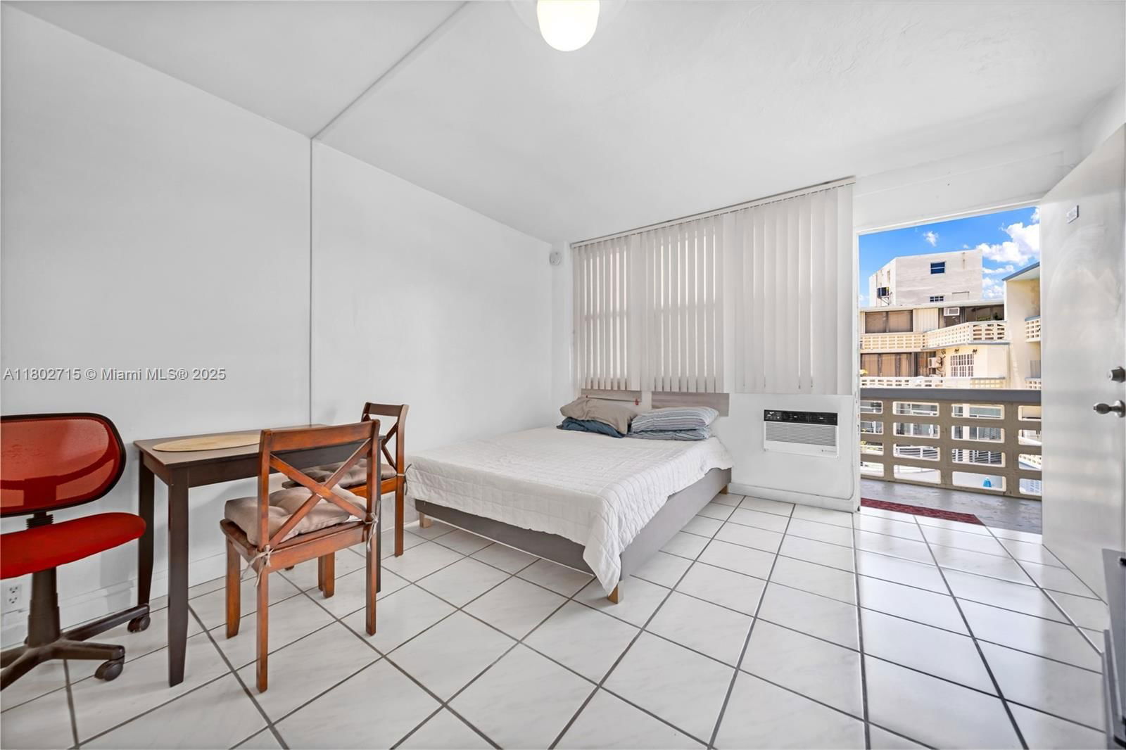 Real estate property located at 6484 Indian Creek Dr #202, Miami-dade, Amd Pl Of 2nd Ocean Front, Miami Beach, FL