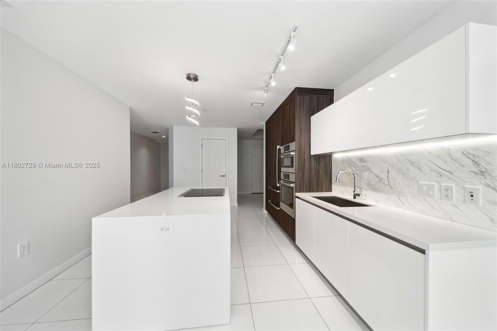 Real estate property located at 851 1st Ave #3107, Miami-dade, Paramount Miami Worldcent, Miami, FL