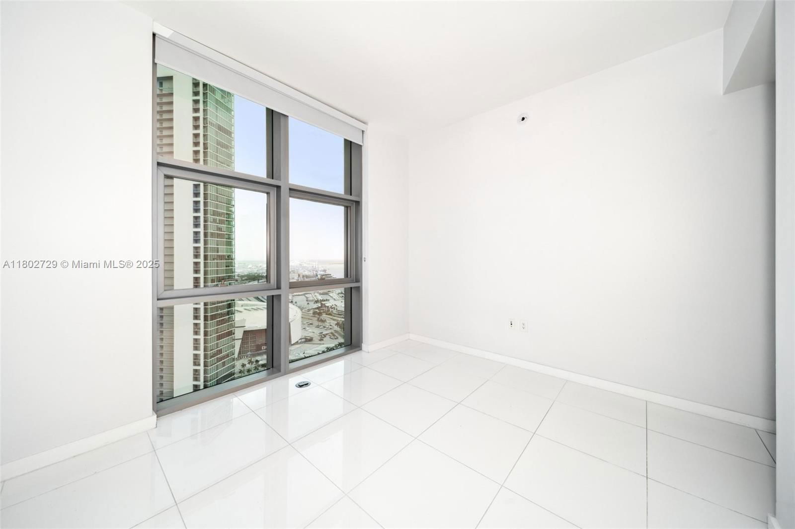 Real estate property located at 851 1st Ave #3107, Miami-dade, Paramount Miami Worldcent, Miami, FL