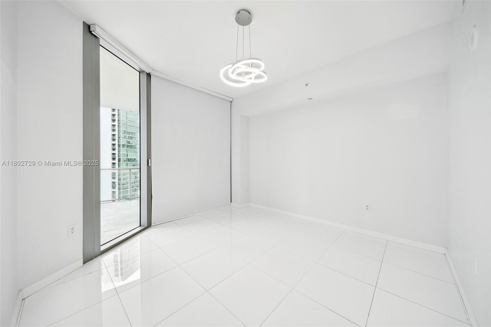 Real estate property located at 851 1st Ave #3107, Miami-dade, Paramount Miami Worldcent, Miami, FL